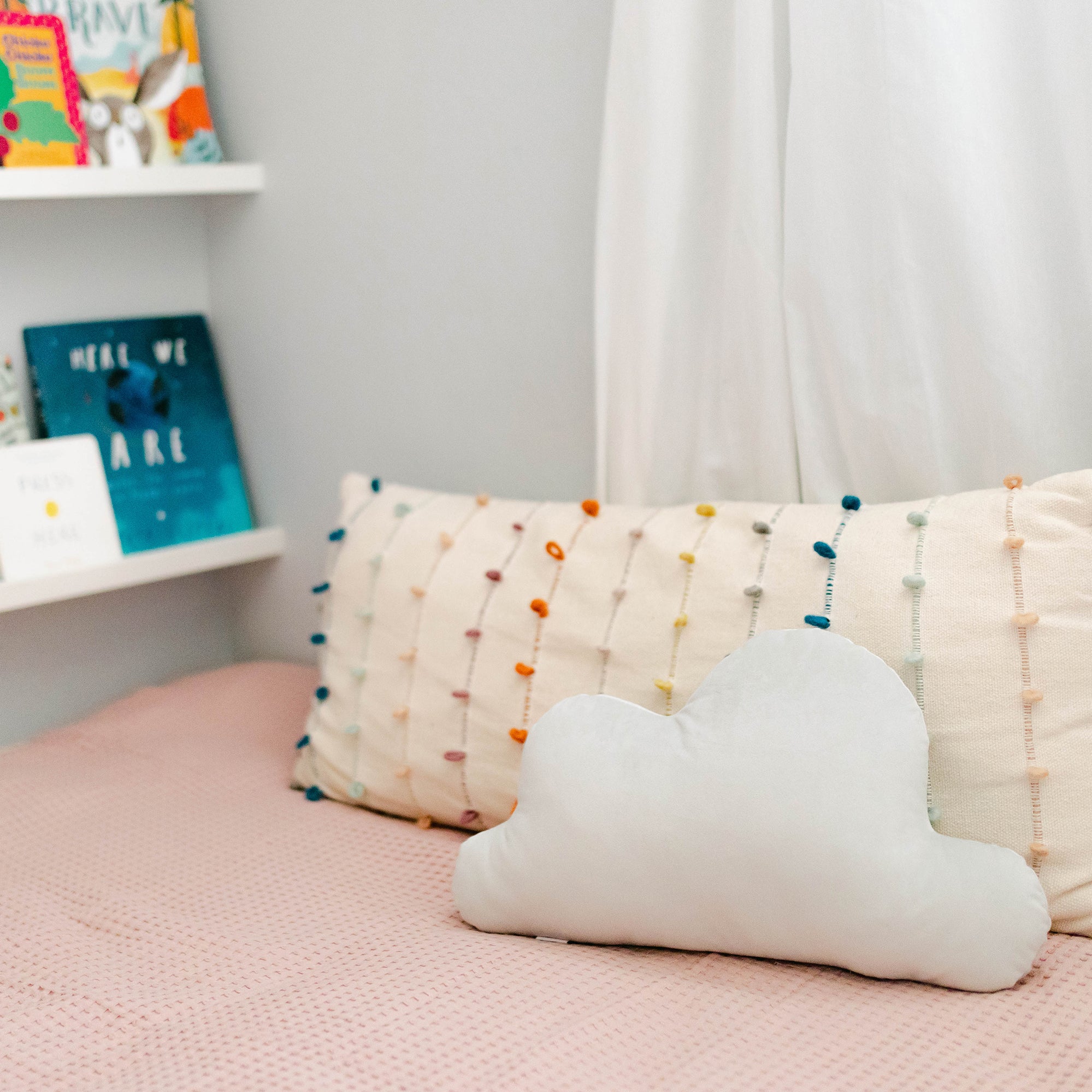 Dream Cloud Pillow (White)